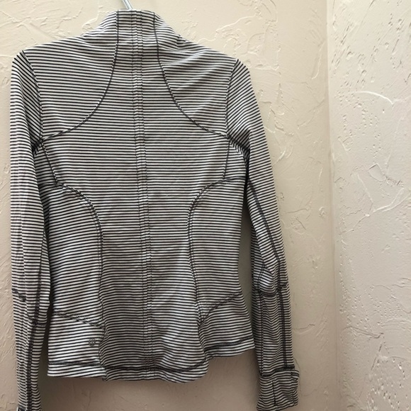 LULULEMON jacket - Picture 3 of 3